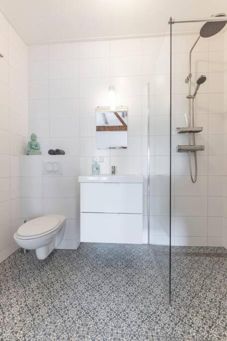 De Kaasmakerij - Ruim Vakantiehuisje Op Huize Blokland Hem エクステリア 写真